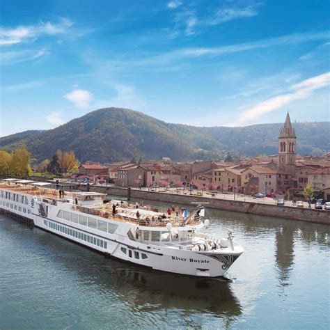 Pastry Chef / River Cruise Boats EU. . River cruise jobs europe